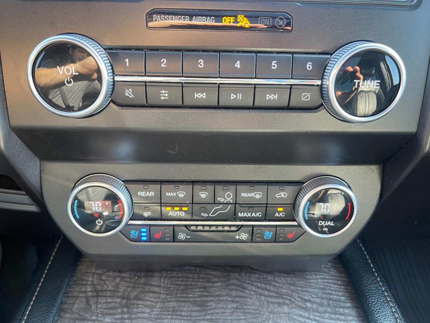2021 Gray /Black Ford Expedition Limited 302A 4WD (1FMJU2AT0ME) with an 3.5L V6 DOHC 24V TWIN TURBO engine, 10 Speed Auto transmission, located at 11115 Chardon Rd. , Chardon, OH, 44024, (440) 214-9705, 41.580246, -81.241943 - Photo#37